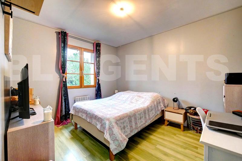 Maison traditionnelle - 115 m² - 6 pièces