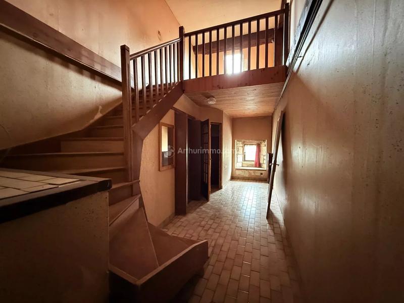 Maison - 226 m² - 10 pièces