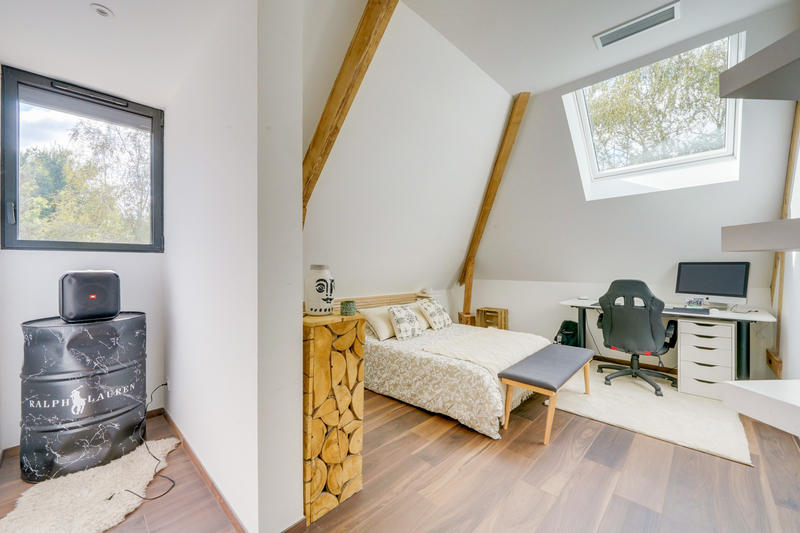 Maison - 180 m² - 6 pièces