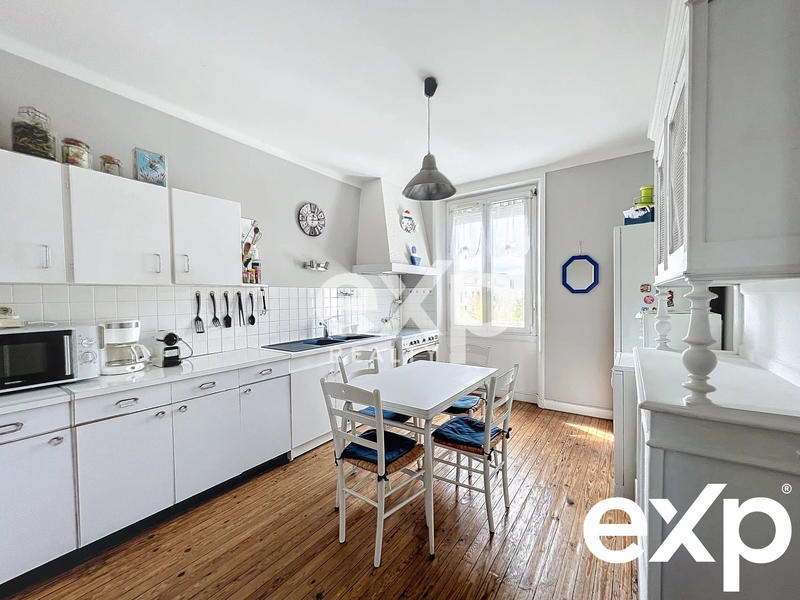 Appartement - 112 m² - 4 pièces