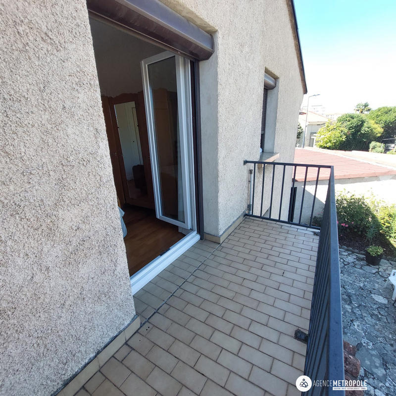 Maison - 93 m² - 5 pièces