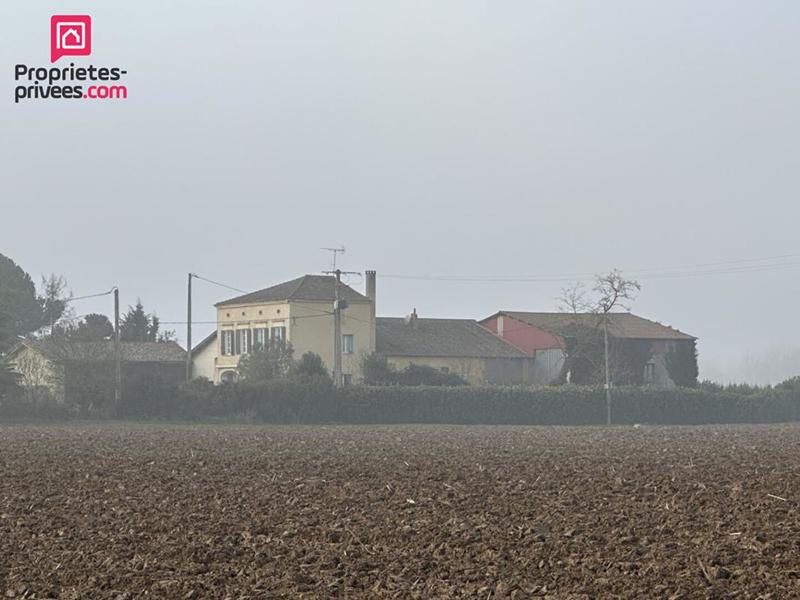 Maison - 210 m² - 9 pièces