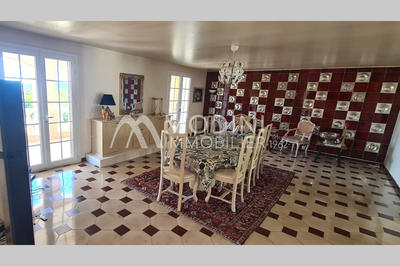 Villa - 540 m² - 19 pièces