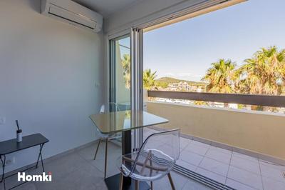 Studio - 17 m² - 1 pièce