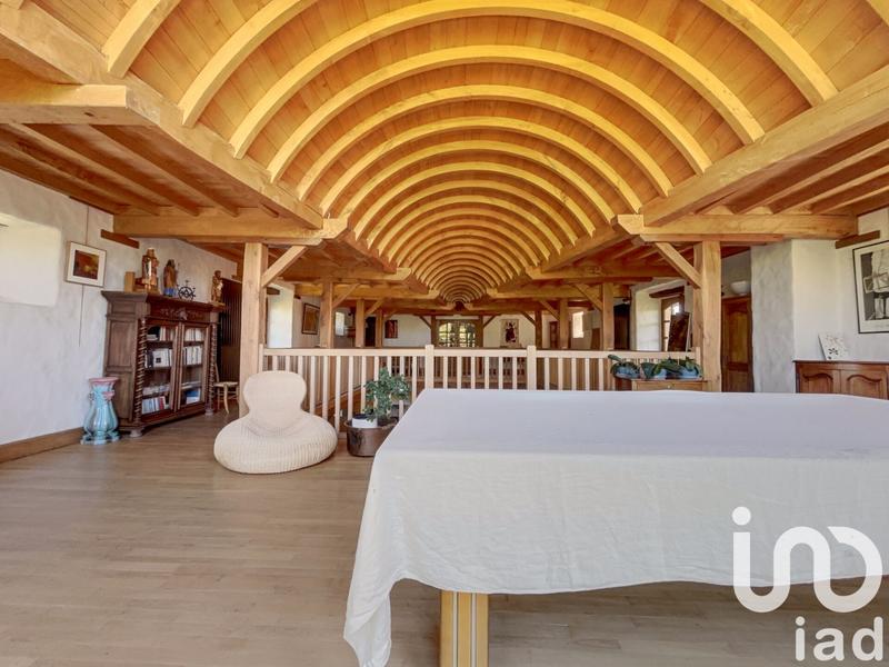 Maison - 564 m² - 13 pièces