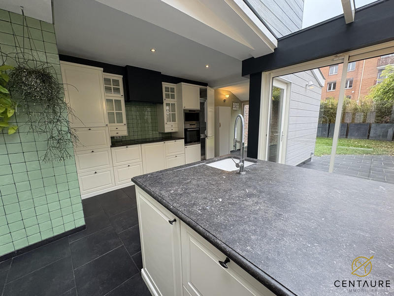 Maison ancienne - 161 m² - 6 pièces