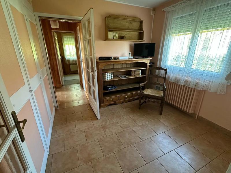 Maison - 96 m² - 6 pièces