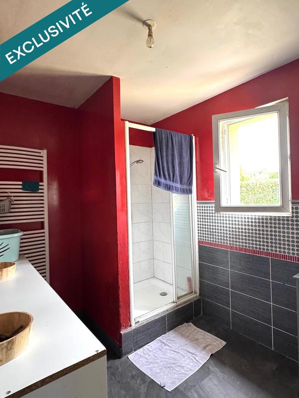 Maison - 141 m² - 8 pièces