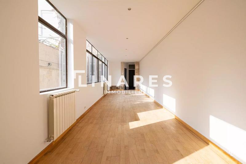 Appartement - 176 m² - 6 pièces