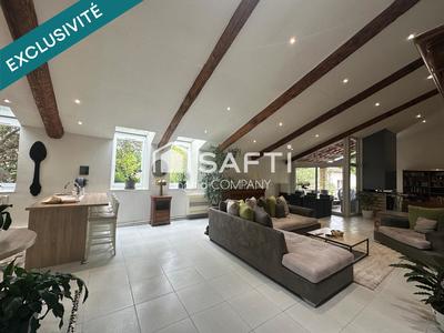 Appartement - 182 m² - 5 pièces