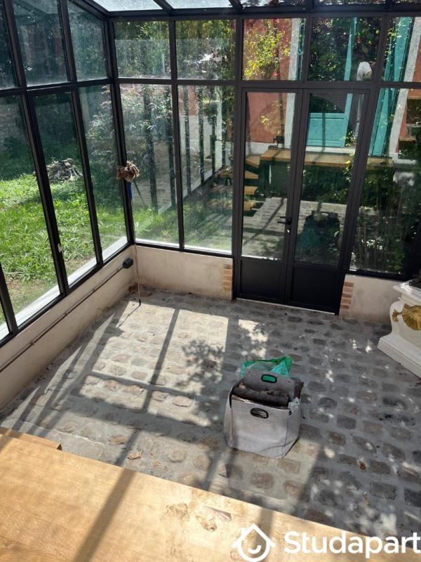 Chambre - 12 m² - 1 pièce