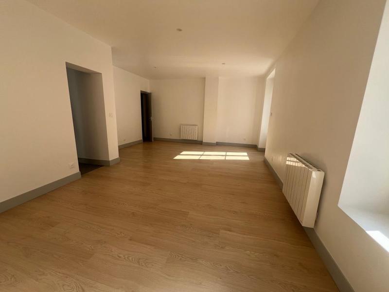 Appartement - 81 m² - 3 pièces