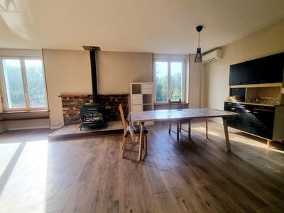 Maison - 90 m² - 3 pièces