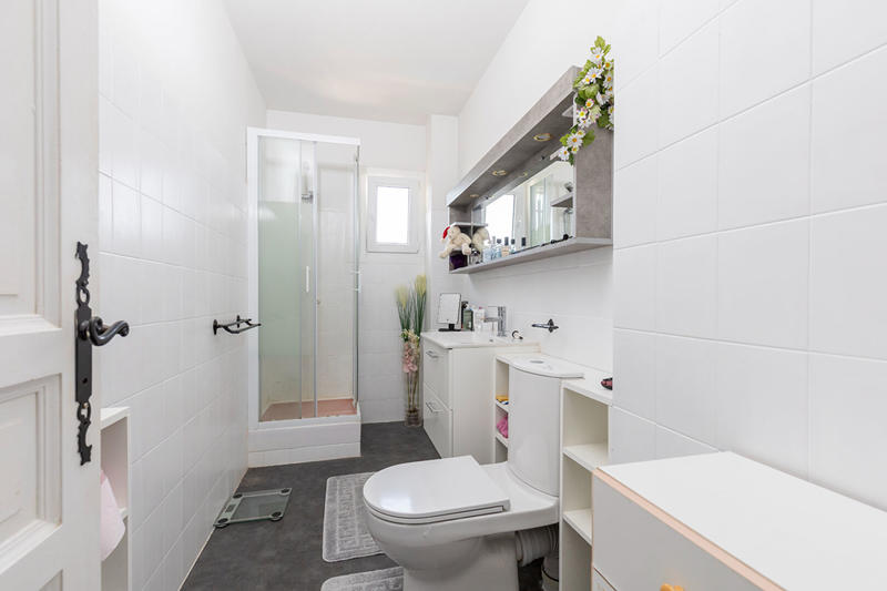 Maison - 161 m² - 6 pièces