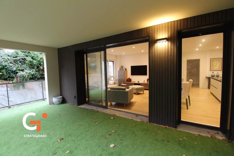 Appartement - 77 m² - 3 pièces