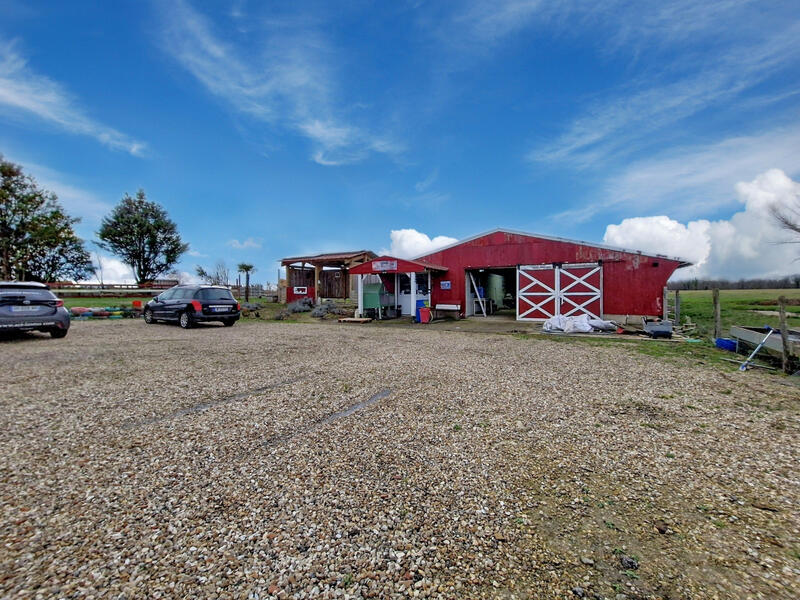 Maison - 180 m² - 7 pièces