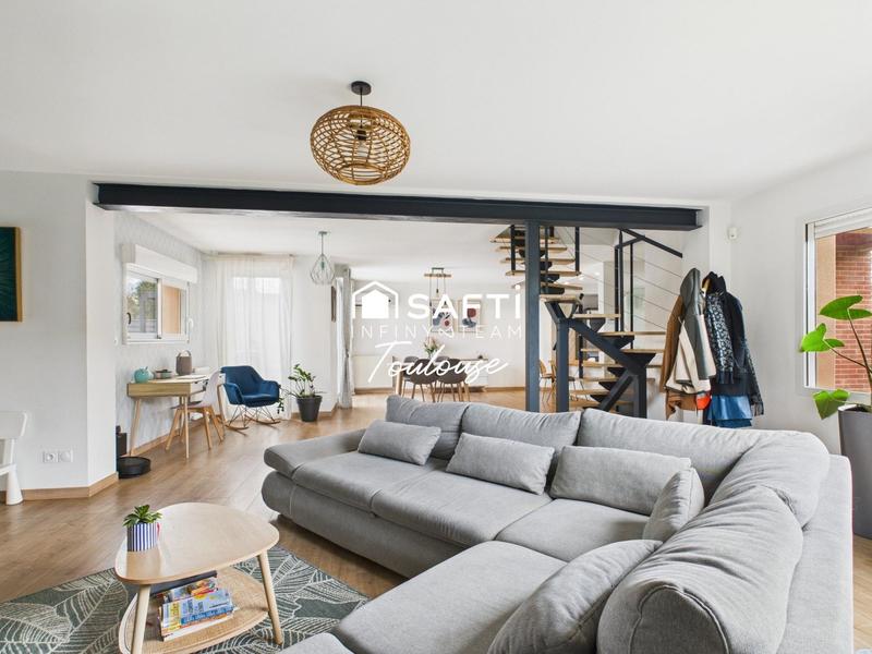 Maison - 137 m² - 5 pièces