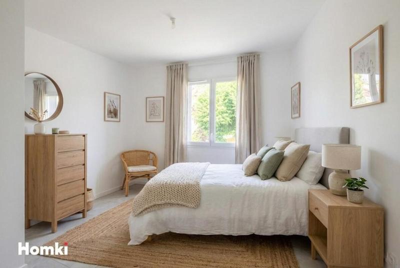 Maison - 183 m² - 6 pièces