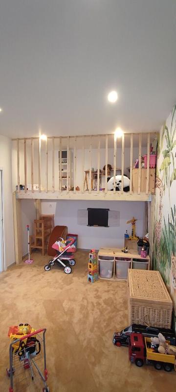 Maison - 220 m² - 5 pièces