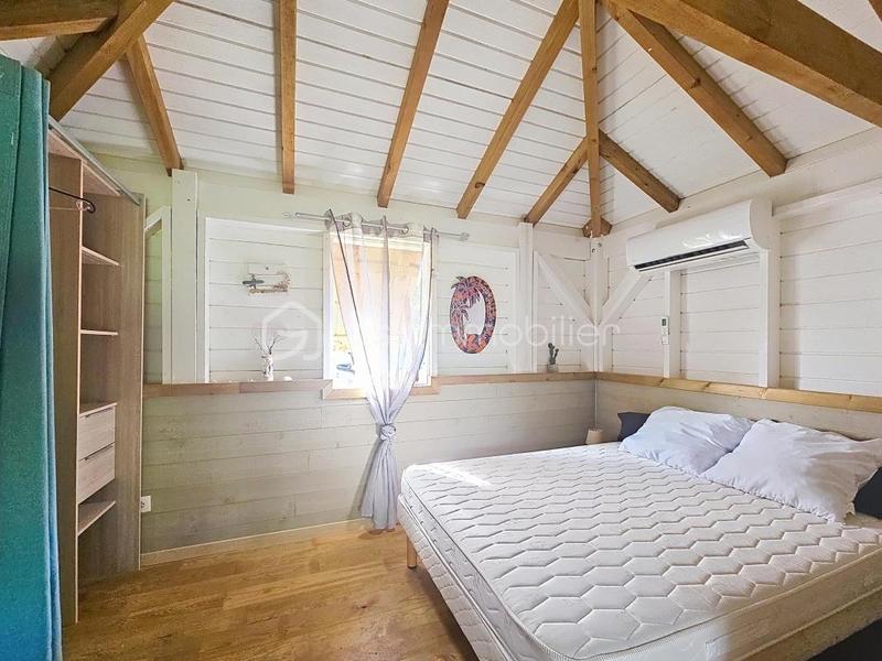 Bungalow - 109 m² - 5 pièces