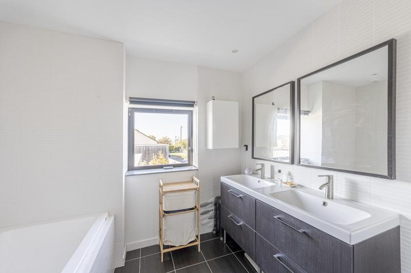 Maison contemporaine - 147 m² - 5 pièces