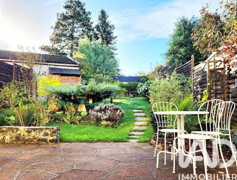 Maison - 96 m² - 5 pièces