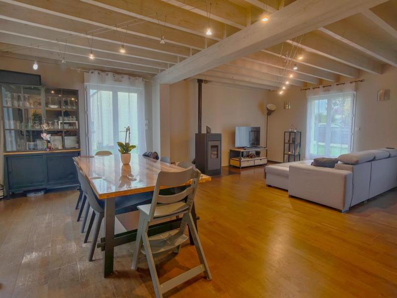 Pavillon - 177 m² - 8 pièces