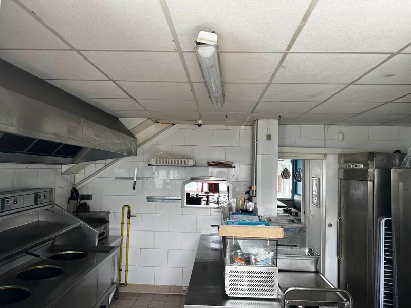 Local commercial - 60 m²