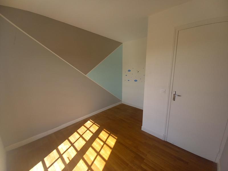 Maison traditionnelle - 80 m² - 4 pièces