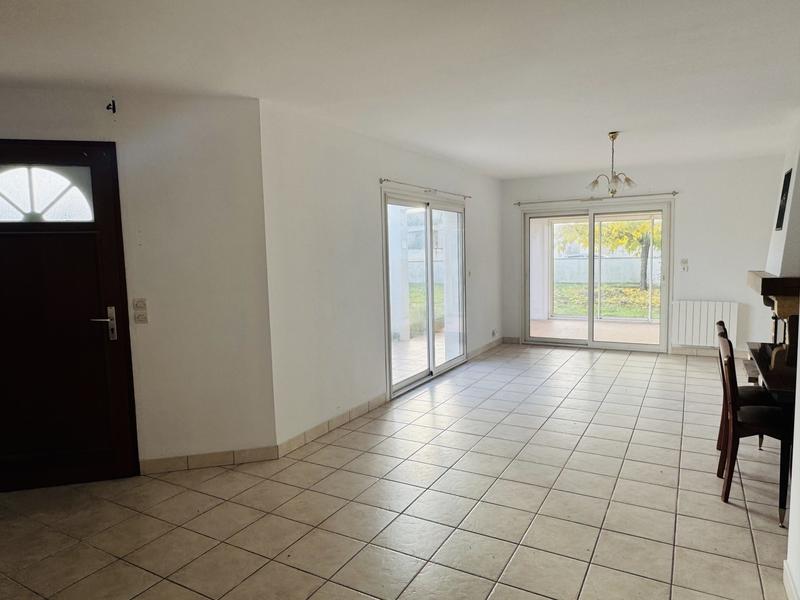 Maison traditionnelle - 85 m² - 3 pièces