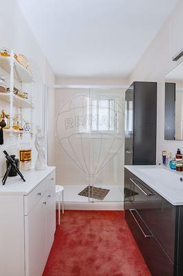 Appartement - 75 m² - 3 pièces