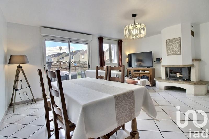 Maison - 91 m² - 5 pièces