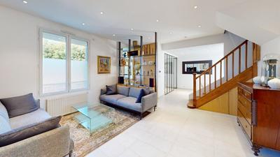 Maison de ville - 178 m² - 5 pièces