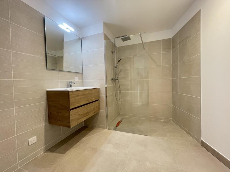 Appartement - 92 m² - 3 pièces