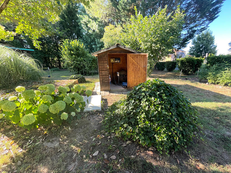 Maison - 220 m² - 6 pièces