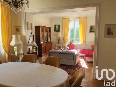 Maison - 191 m² - 7 pièces