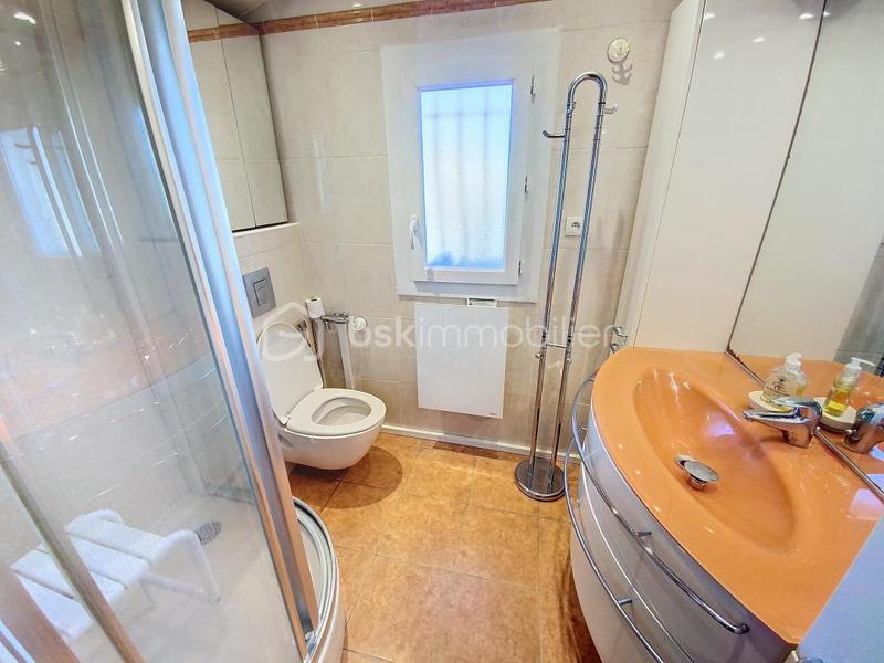 Villa - 147 m² - 6 pièces