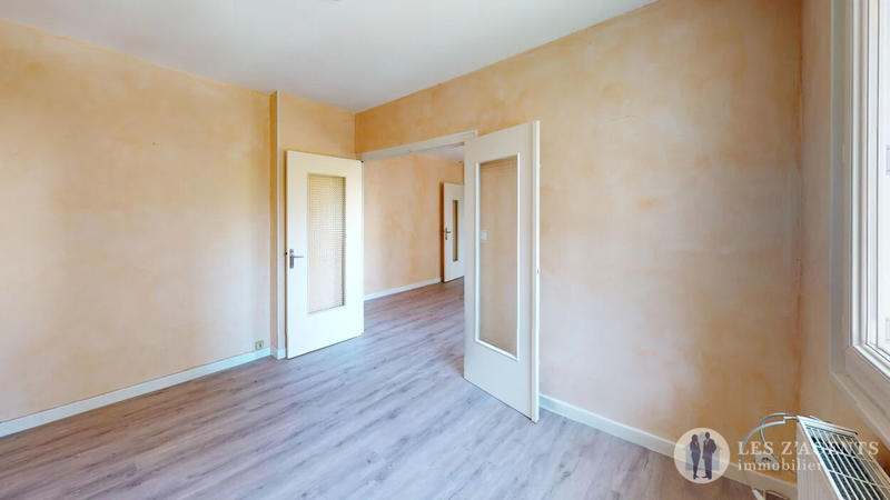 Appartement - 68 m² - 4 pièces