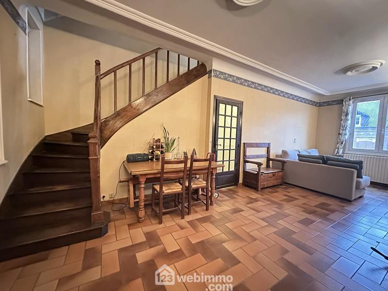 Maison - 107 m² - 5 pièces