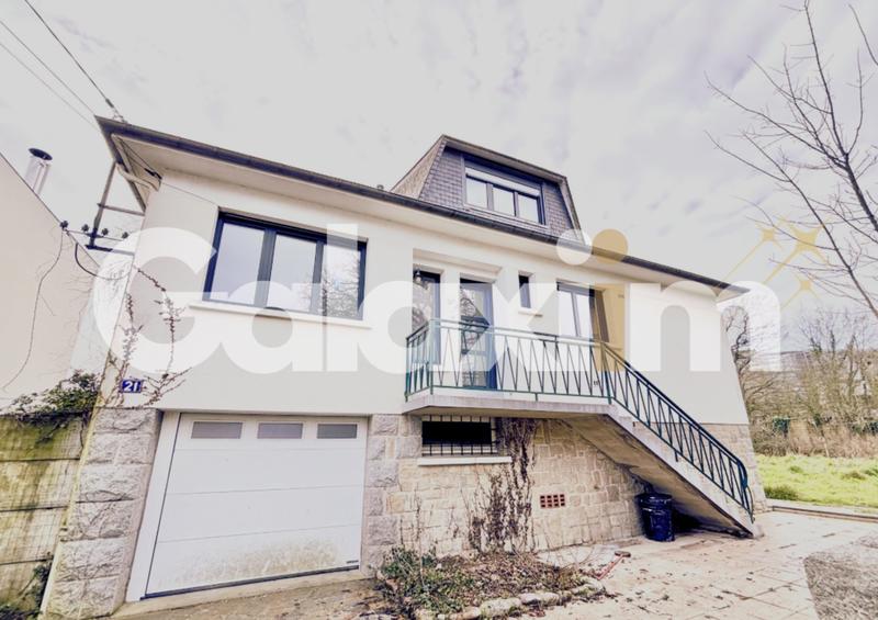 Maison - 132 m² - 8 pièces