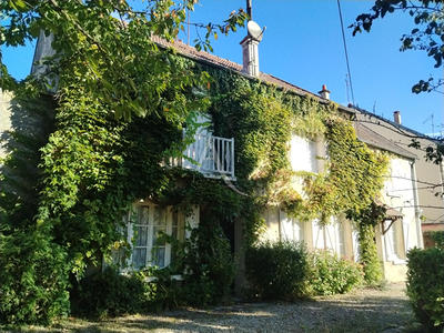 Maison - 145 m² - 5 pièces