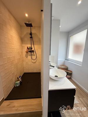 Appartement - 101 m² - 4 pièces