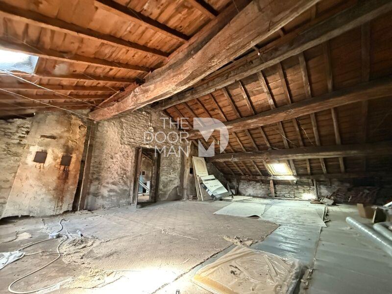 Appartement - 180 m² - 7 pièces