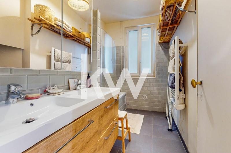 Appartement - 64 m² - 3 pièces