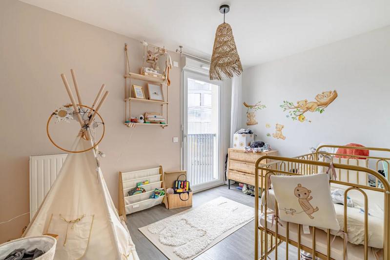 Appartement - 84 m² - 4 pièces