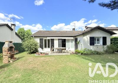 Maison - 115 m² - 6 pièces