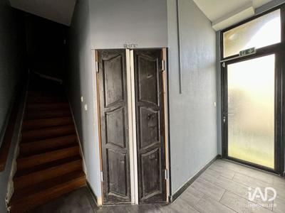Local commercial - 176 m² - 4 pièces