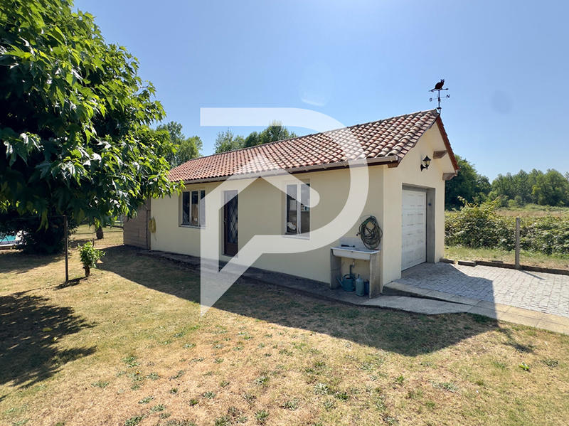 Maison - 93 m² - 4 pièces