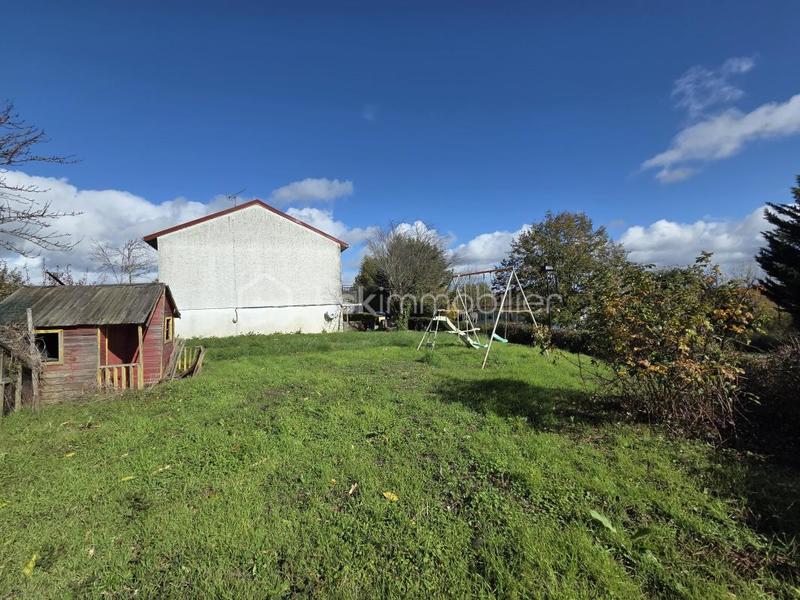 Maison - 77 m² - 5 pièces