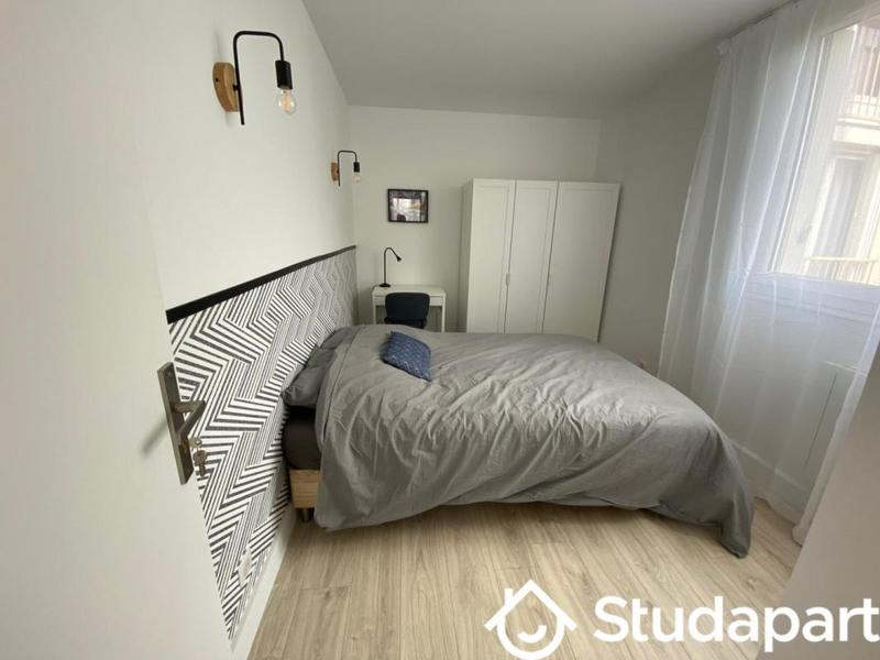 Chambre - 10 m² - 1 pièce